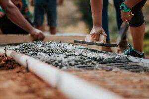 Beton na fundament: jaki wybrać?