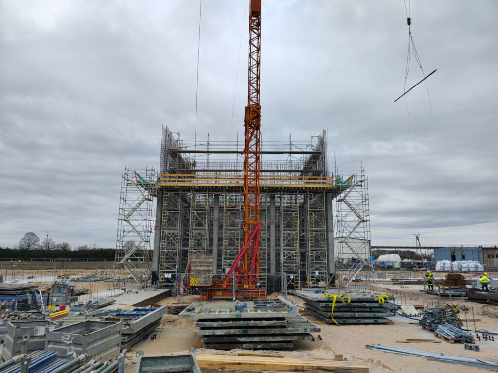 Budowa bunkra spalania odpadów medycznych dla firmy broster