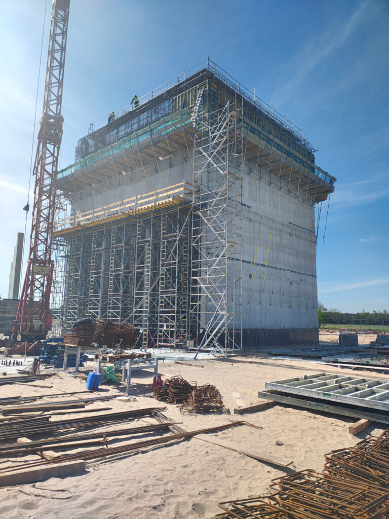 Budowa bunkra spalania odpadów medycznych dla firmy broster